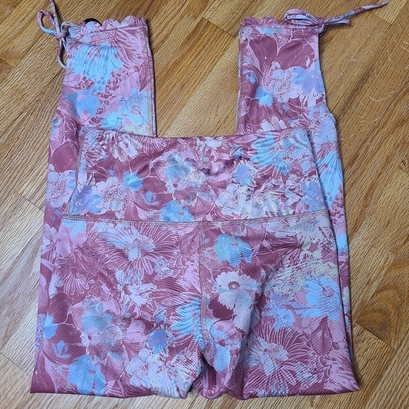 Daily Practice Anthropologie Small Allie Leggings Pink Floral Watercolor - Picture 6 of 7